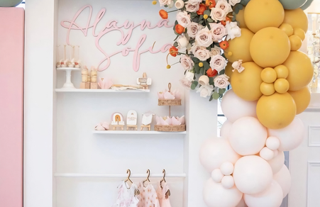 baby shower decor.png