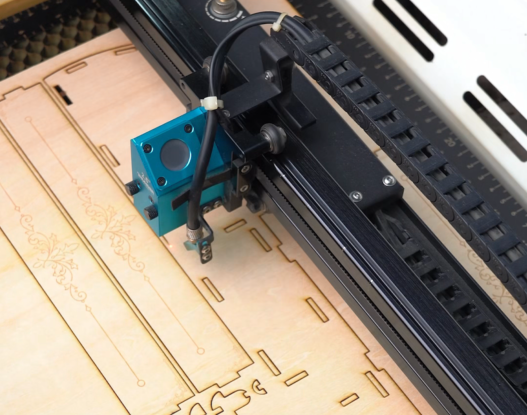 laser cutting the bread box.png