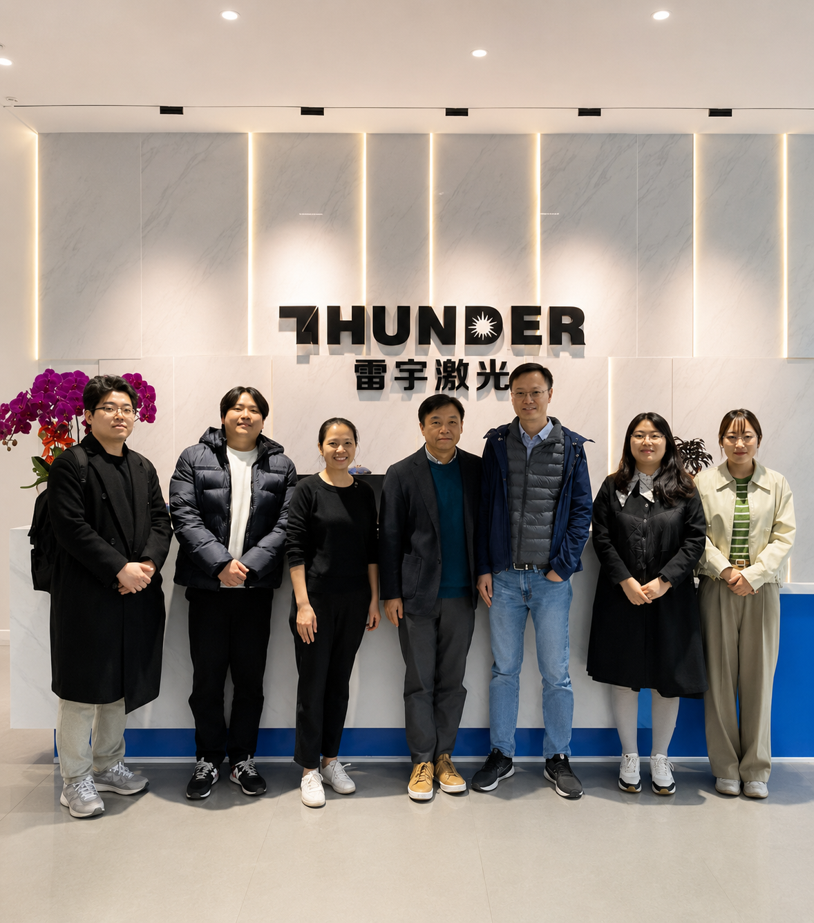 Korea Agent Choi Visits Thunder Laser to Discuss Thunder Bolt